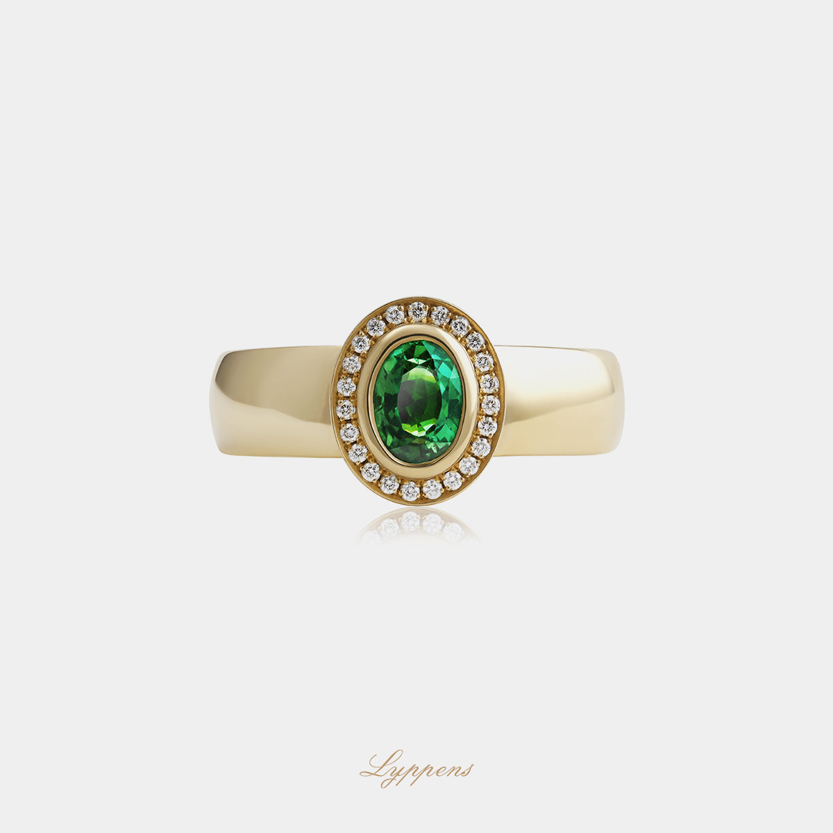 Geelgouden entourage ring met tsavoriet en diamant