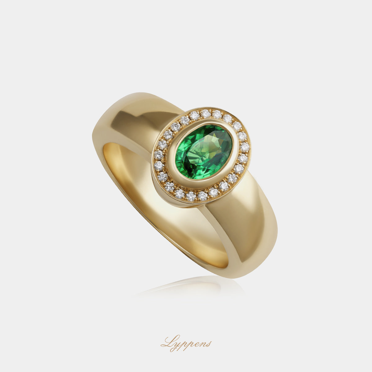 Geelgouden entourage ring met tsavoriet en diamant