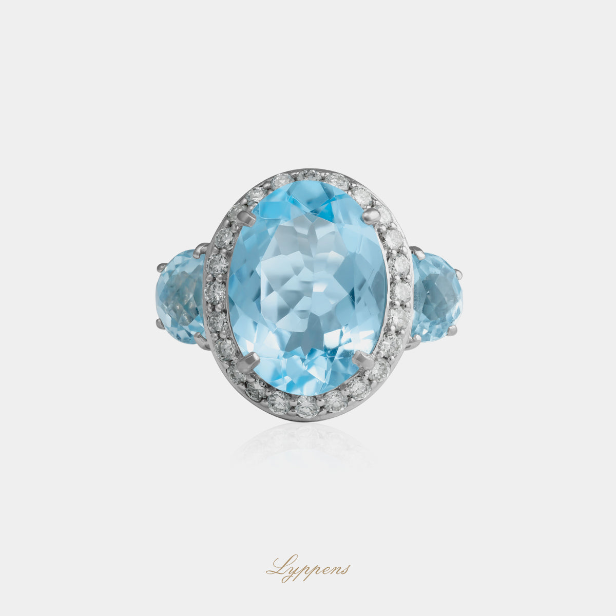 18kt witgouden vintage ring met ovaal geslepen topaas, diamant entourage en ca. 1.00ct prinses en briljant geslepen diamant