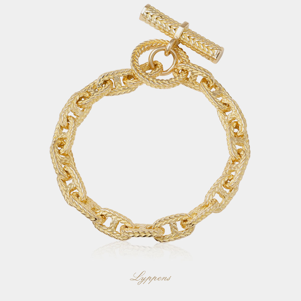 Yellow gold vintage link bracelet