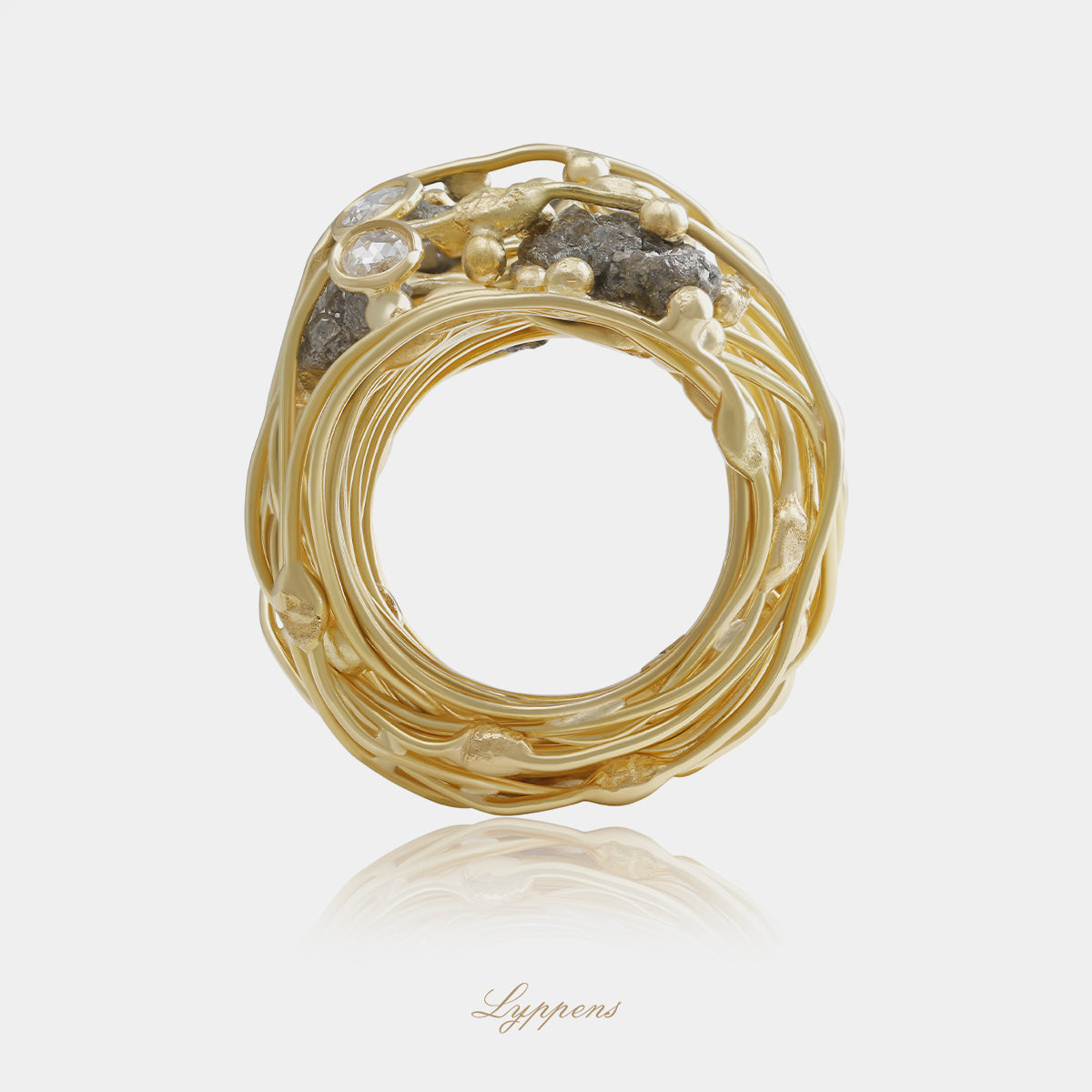 18 karaat geelgouden vintage diamanten ring met organisch gouddraad, ruwe grijze diamant en roosgeslepen diamant