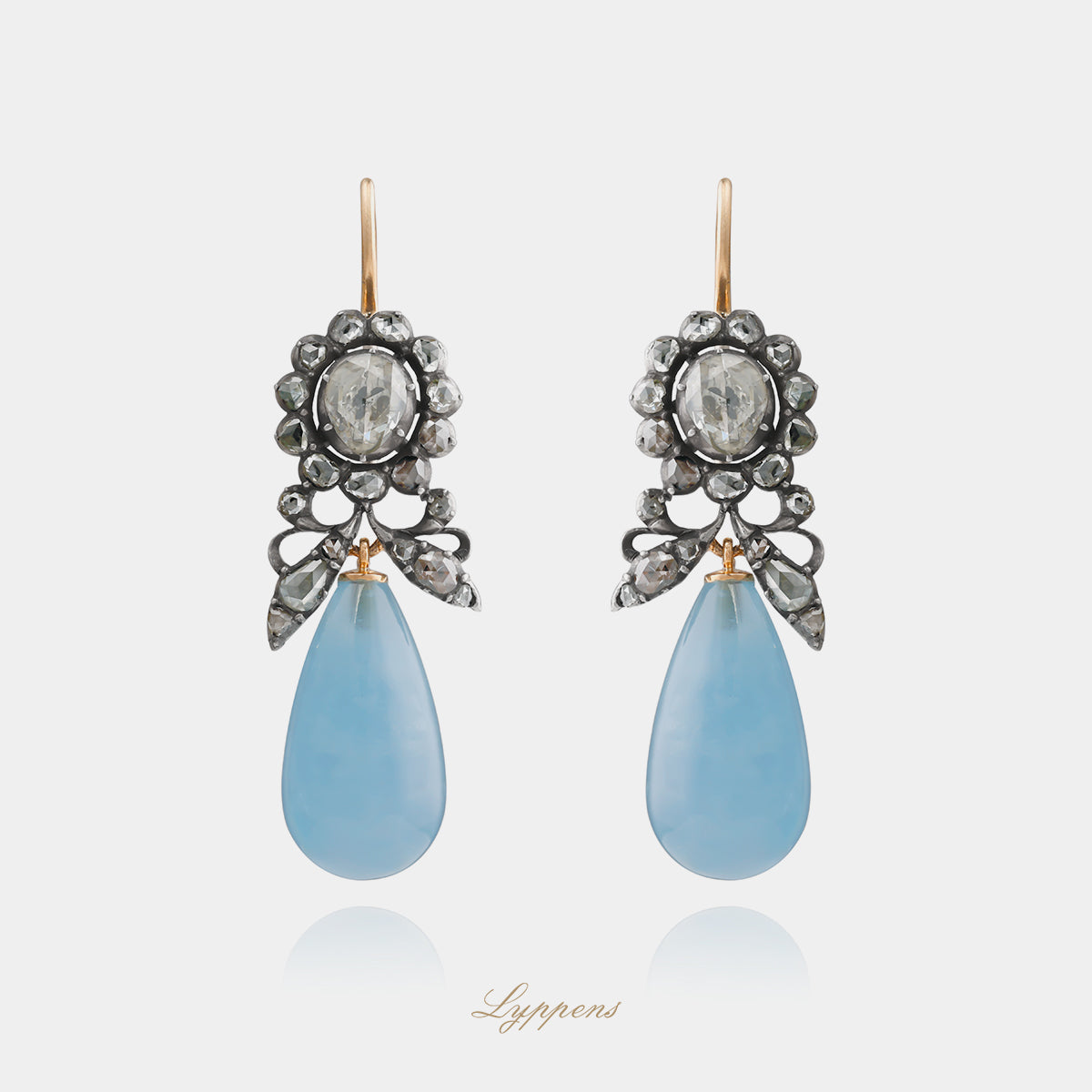 Roségouden vintage oorbellen met aquamarijn en roosdiamant