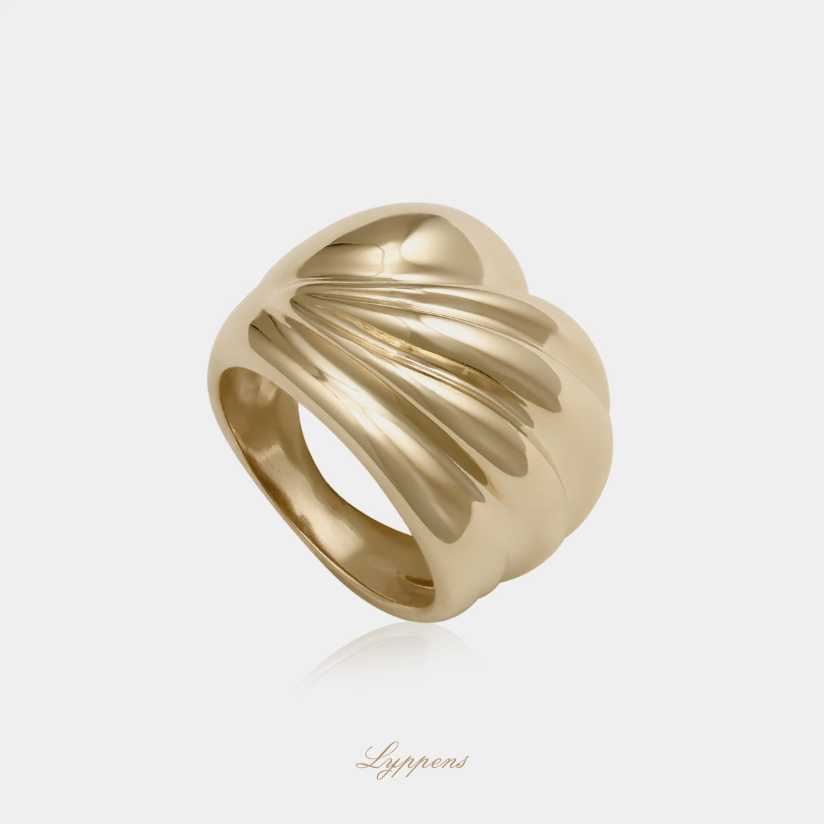 Geelgouden vintage jaren '60 dome ring in een de vorm van een golf