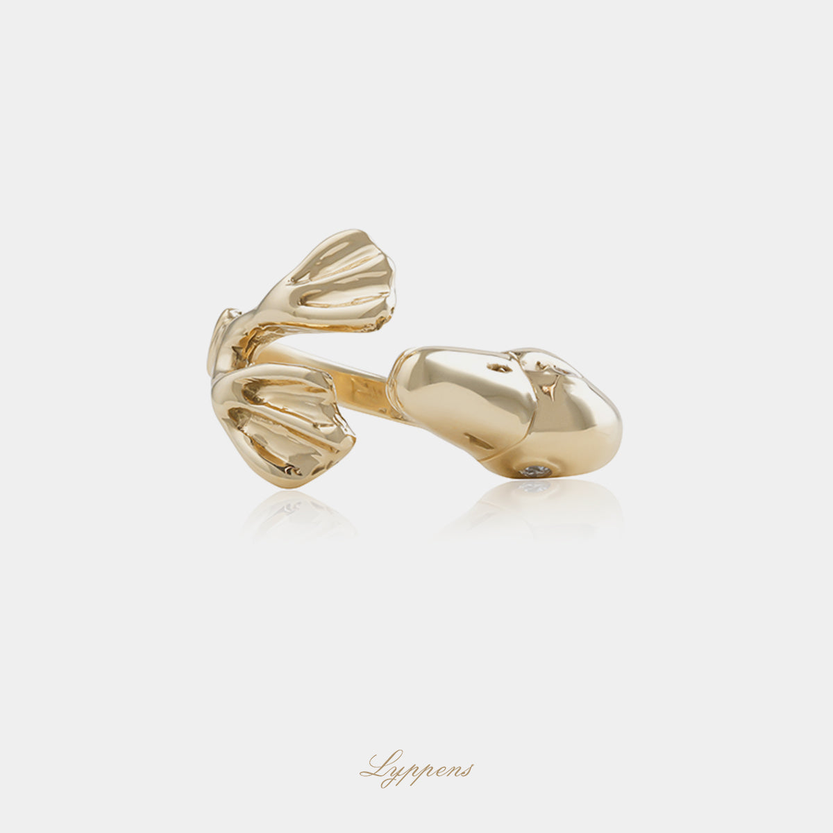 14kt geelgouden ring in de vorm van een eend met twee briljant geslepen diamanten als ogen, totaalgewicht 0.02ct H VS