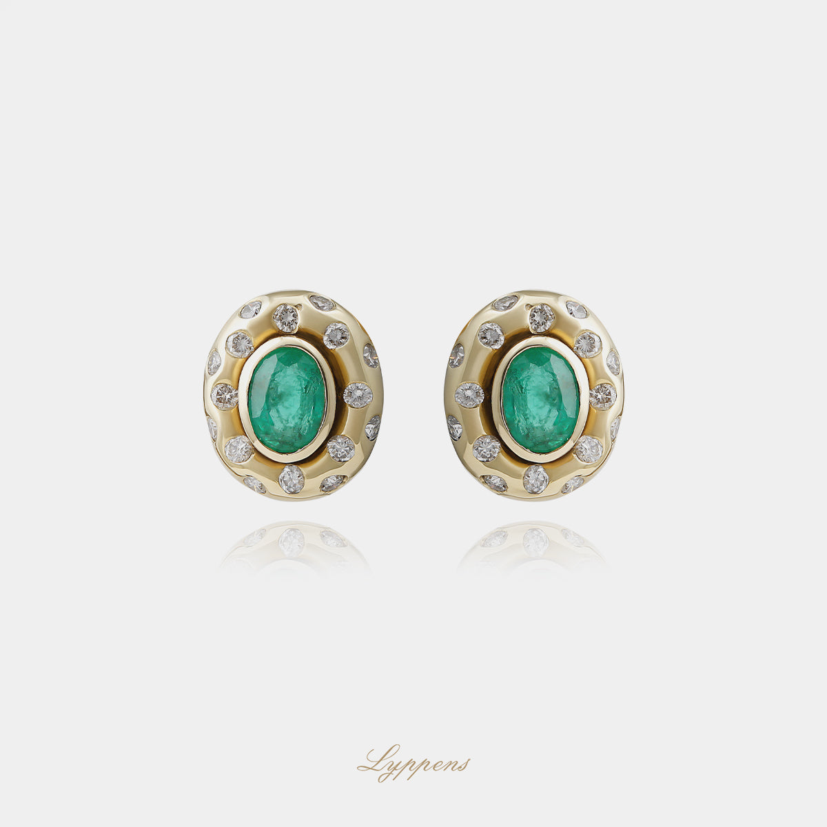 14kt geelgouden vintage jaren 80 oorstekers met ovale smaragd en briljant diamant ca. 0.70ct