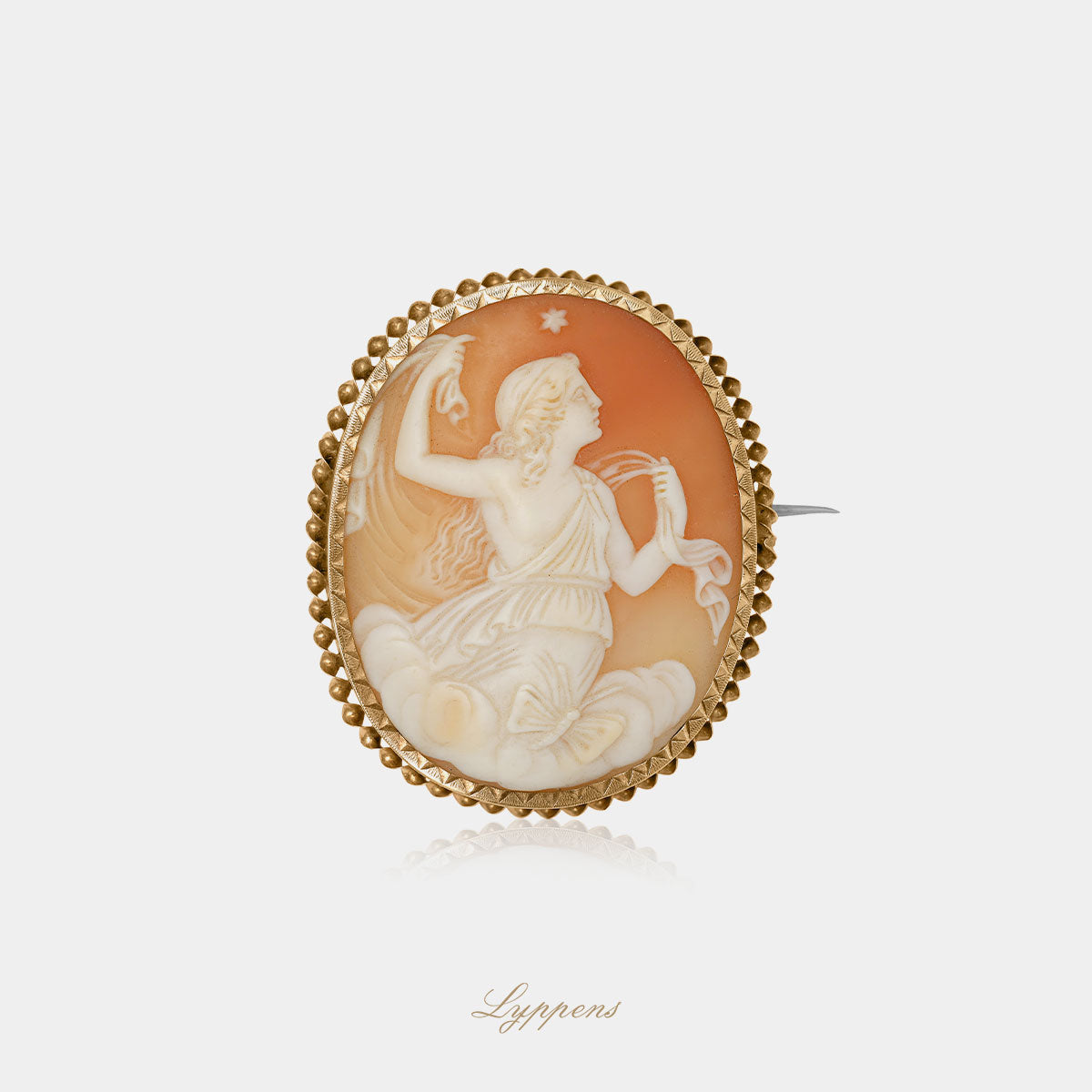 Yellow gold antique cameo brooch