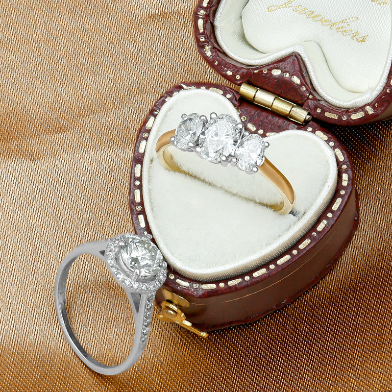 Diamond engagement rings