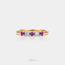 Geelgoud met robijn en diamant