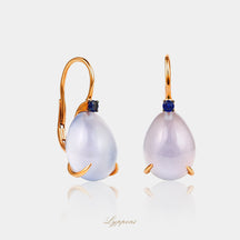 Roségoud met chalcedoon en saffier